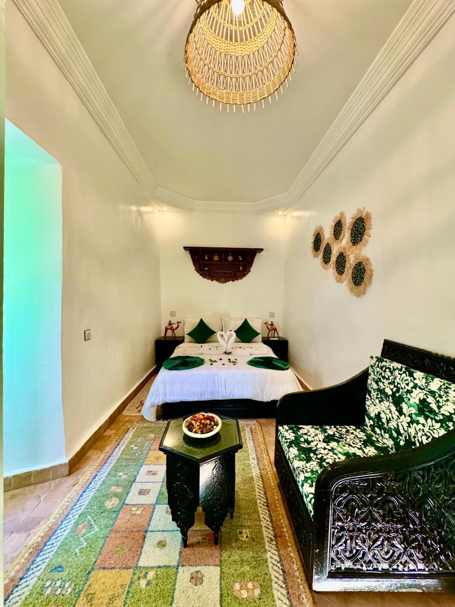 Riad Elbaroudi Marrakesh Exterior photo
