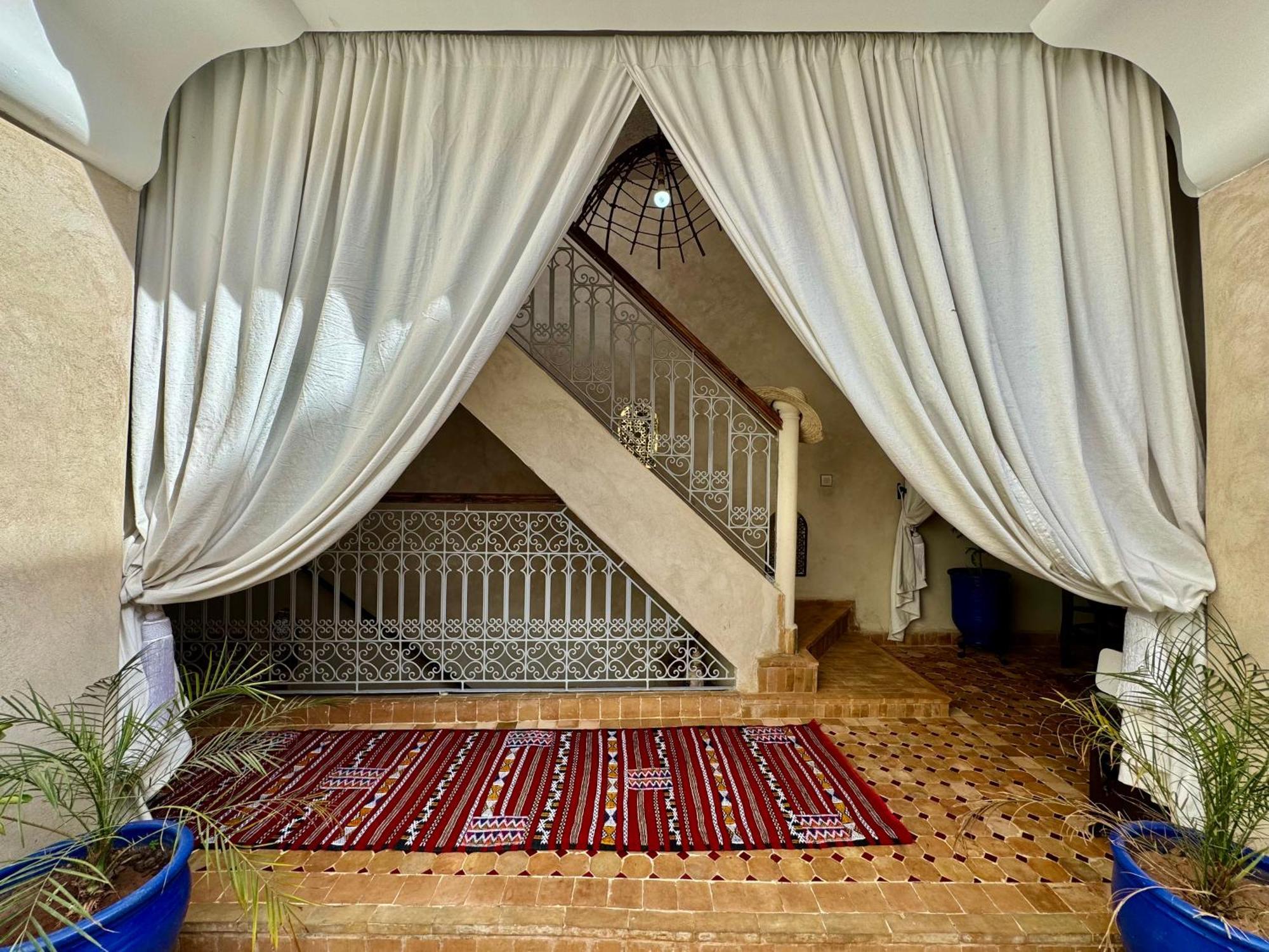 Riad Elbaroudi Marrakesh Exterior photo